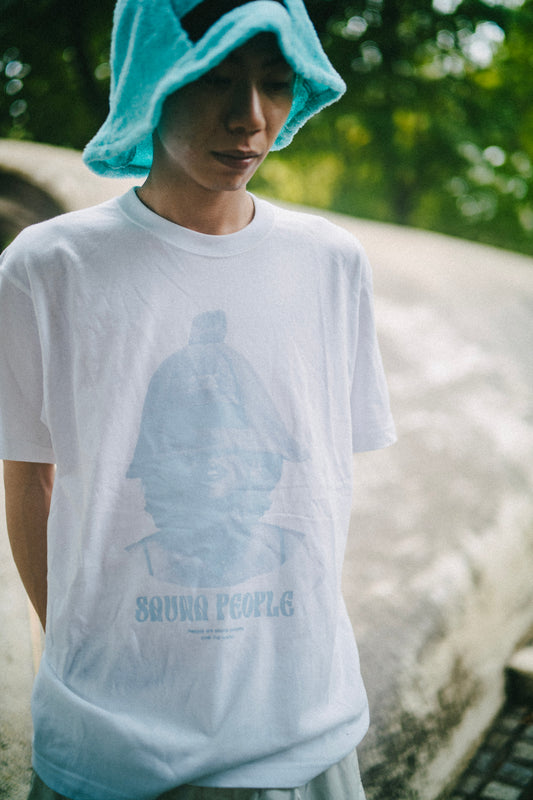 偉人サウナピーポーTEE (ホワイト)